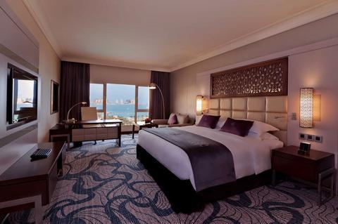 מלון אינטרקונטיננטל חוף דוחא צילום של הוטלס קומביינד - למטייל (4)