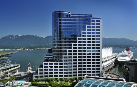 페어몬트 워터프런트, Fairmont Waterfront