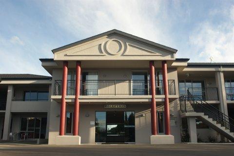 The Hotel Nelson