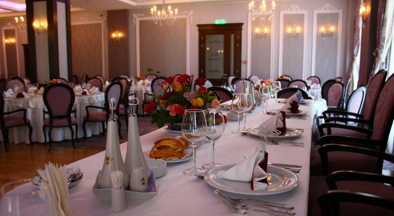 Hotel Select Sibiu Compare Deals