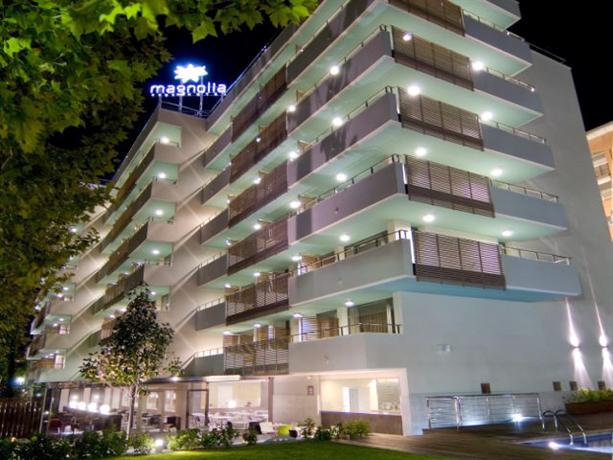 Magnolia Hotel Salou - Compare Deals