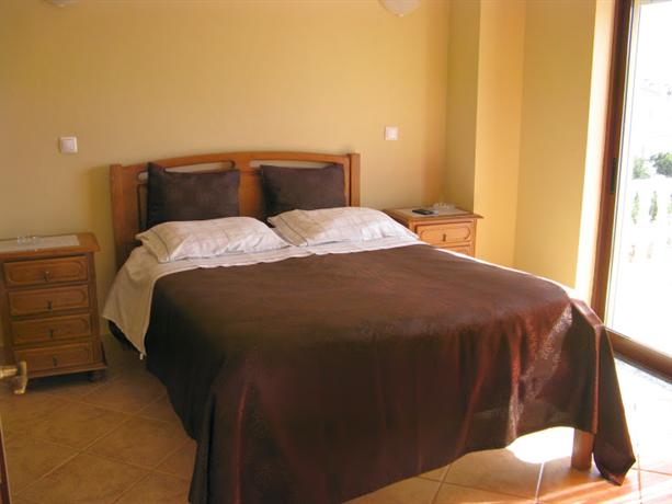 Residencia Quinta do Poço Guesthouse