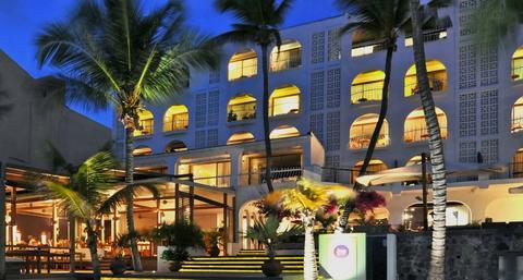 Holland House Beach Hotel