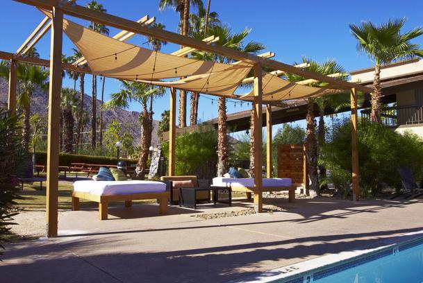 Travelodge Hotel Palm Springs