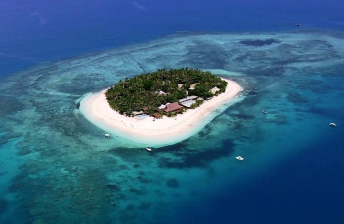 Beachcomber island deals