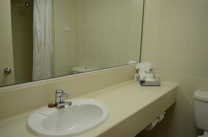 Best Western Acacia Court Hotel Cairns