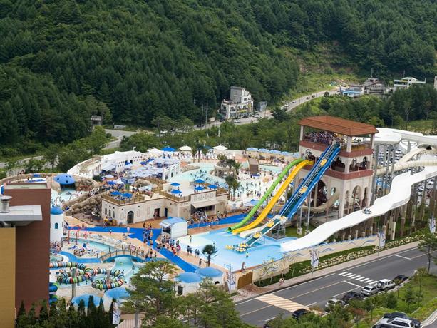 Phoenix Park Resort Hotel, Pyeongchang - Compare Deals