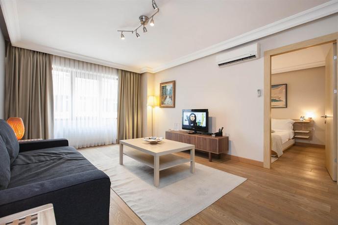 Nisantasi Flats, Istanbul - Compare Deals