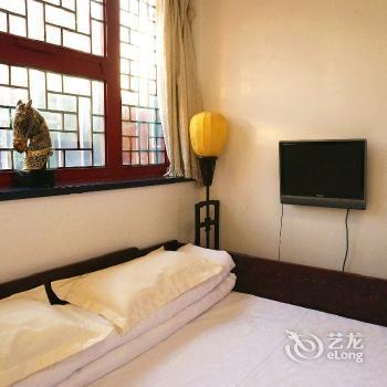 Templeside Deluxe Hutong House Hotel Beijing