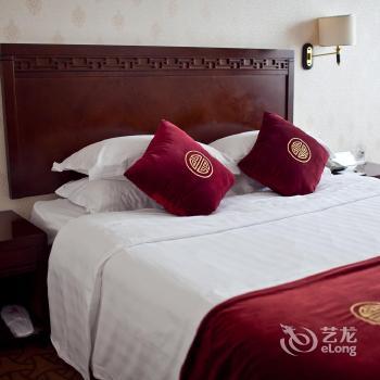 July Plaza International Hotel Shanghai