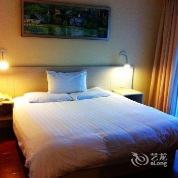 Hanting Express Hotel Lianyang Shanghai