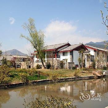 Conifer Li Shui Yang Guang Hotel Lijiang Compare Deals - 