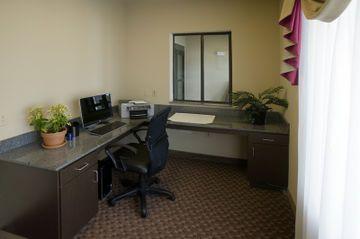 Best Western Inn & Suites Burleson