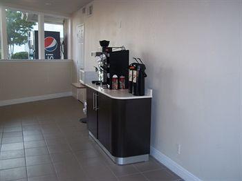 Super 8 Motel Merced