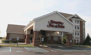 Hampton Inn Suites Scottsburg Compare Deals - 