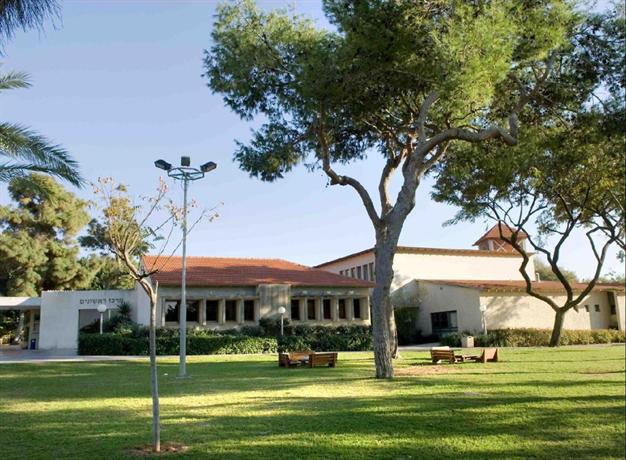 Kibbutz Shefayim Hotel Compare Deals About Kibbutz Shefayim Hotel