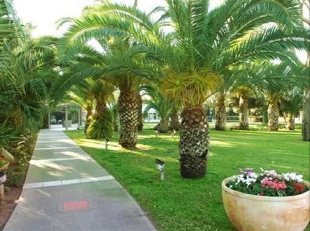 Kibbutz Shefayim Hotel Compare Deals About Kibbutz Shefayim Hotel