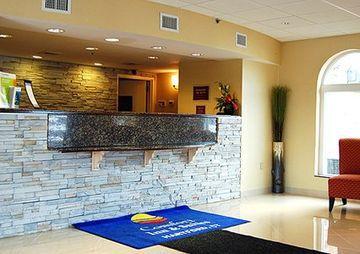 Comfort Inn And Suites East Hartford Compare Deals