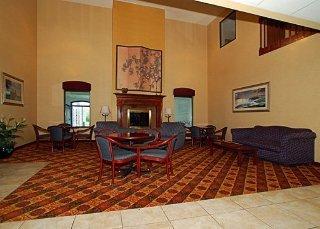 Comfort Suites Buffalo Airport Compare Deals