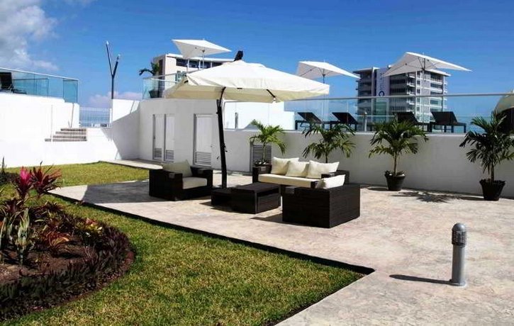 스위트 말레콘 캉쿤, Suites Malecon Cancun