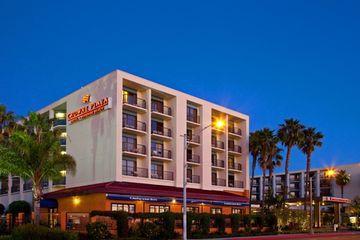 Crowne Plaza Redondo Beach Marina Compare Deals About Crowne Plaza Redondo Beach Marina