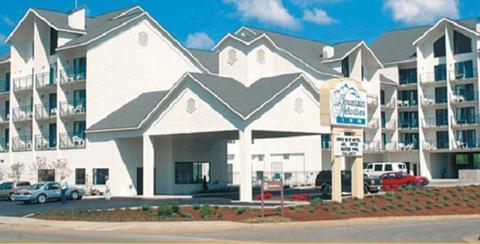 Mountain Melodies Inn Pigeon Forge Apple Valley Sevierville