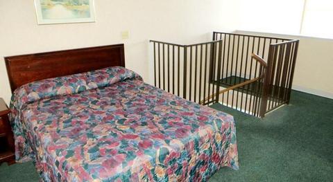 Mountain Melodies Inn Pigeon Forge Apple Valley Sevierville