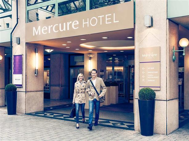 מלון מרקיור קורונה בודפשט צילום של הוטלס קומביינד - למטייל (2)