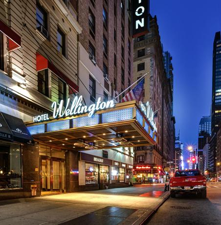 Wellington Hotel New York City - Compare Deals