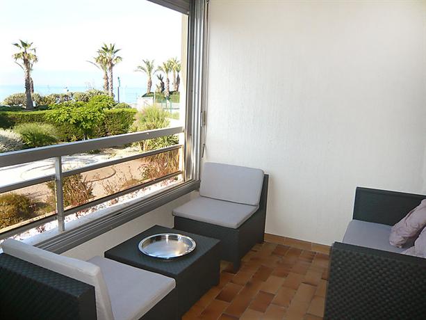 Interhome La Plage Doree Sanary Sur Mer Compare Deals