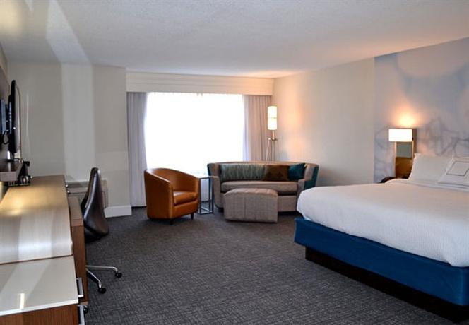 Courtyard Hotel Cape Cod Hyannis