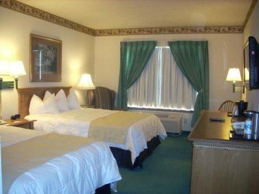 The Van Buren Hotel At Shipshewana Compare Deals About The Van Buren Hotel At Shipshewana