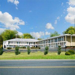 Governors Inn Suites Guilderland Albany Compare Deals About Governors Inn Suites Guilderland