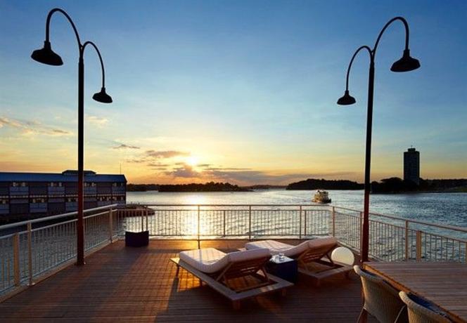 Pier One Sydney Harbour Room Service Pier One Sydney Harbour Room Service