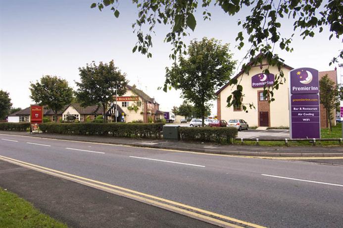 Premier Inn Crewe Central Hotel Premier Inn Crewe Central Hotel