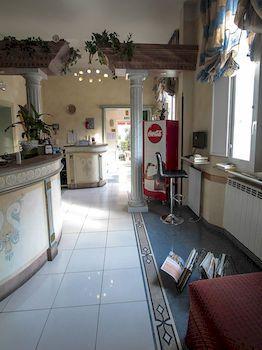 Hotel Soggiorno Athena, Pisa - Compare Deals Hotel Soggiorno Athena, Pisa - Compare Deals