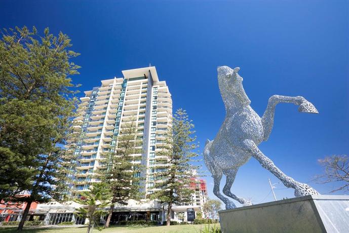 만트라 브로드비치 온 더 파크, Mantra Broadbeach On The Park