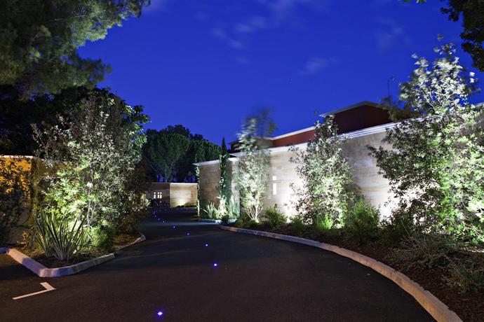 Best Western Plus Le Lavarin