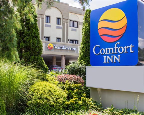 Comfort Inn Syosset by Choice Hotels