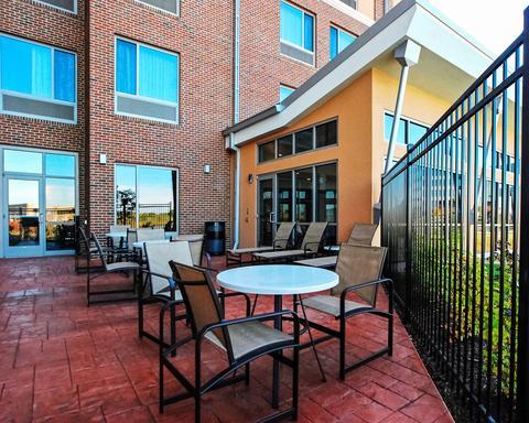Cambria Hotel Madison East