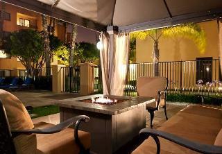 Redondo Pier Inn Beach Compare Deals About Redondo Pier Inn