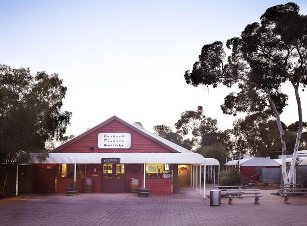 Outback Pioneer Lodge Yulara Compare Deals - 