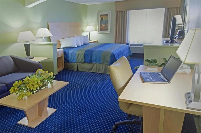 Park Inn By Radisson Albany Compare Deals