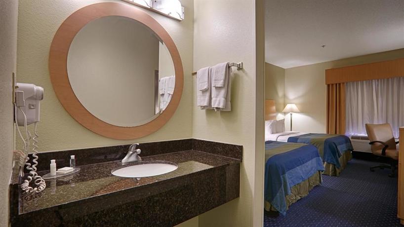 Park Inn By Radisson Albany Compare Deals