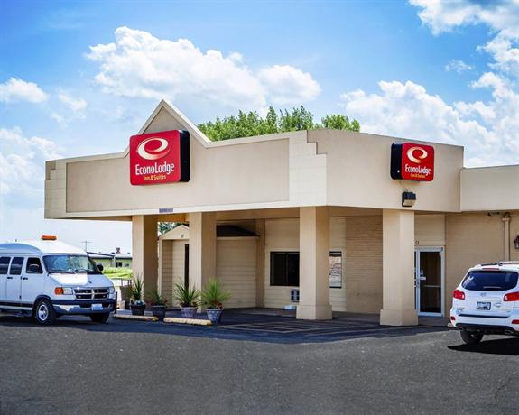 Econo Lodge Inn & Suites Newton
