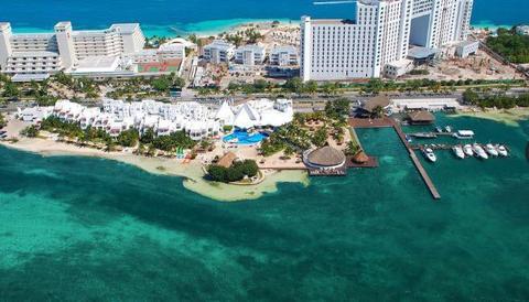 Sunset Marina Resort & Yacht Club