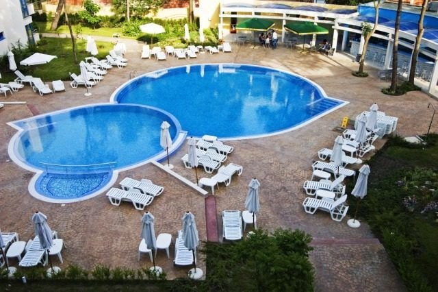 Excelsior Hotel