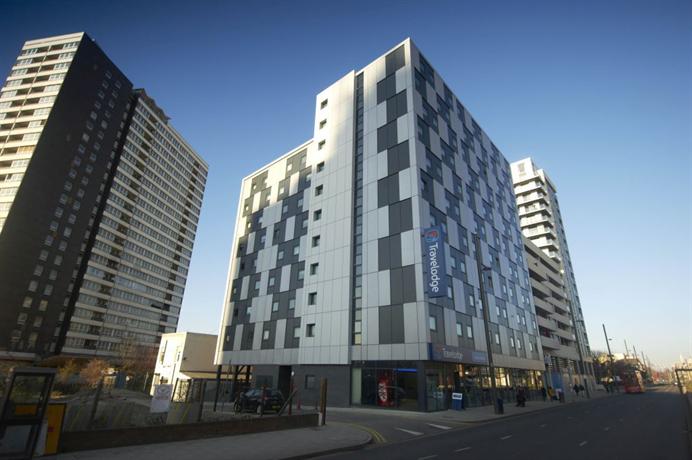 travel lodge stratford london