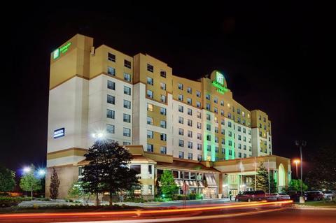 Holiday Inn & Suites Ottawa Kanata