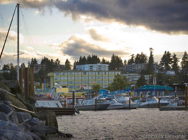 Coast Discovery Inn & Marina Campbell River